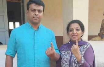 ಶಾಸಕ ಹರೀಶ್ ಪೂಂಜ ಅವರಿಂದ ಮತದಾನ