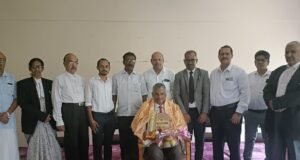 ವಕೀಲರ ಸಂಘದಿಂದ ನ್ಯಾಯಾಧೀಶರಿಗೆ ಬೀಳ್ಕೊಡುಗೆ