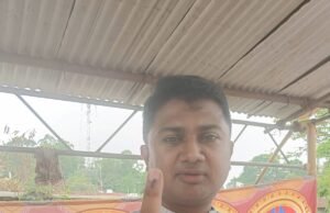 ರಕ್ಷಿತ್ ಶಿವರಾಂ ಅವರಿಂದ ಮತ ಚಲಾವಣೆ