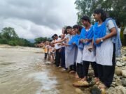 ಚಾರ್ಮಾಡಿ ಕೊಳಂಬೆಯಲ್ಲಿ ಬದುಕು ಕಟ್ಟೋಣ ಬನ್ನಿ ತಂಡದಿಂದ ಪ್ರವಾಹದ ನೆನಪು ಮೃತ್ಯುಂಜಯ ನದಿಗೆ ಹಾಲು ಸಮರ್ಪಣೆ; ವಯನಾಡ್ ನಲ್ಲಿ ಮಡಿದವರಿಗೆ ಶ್ರದ್ದಾಂಜಲಿ