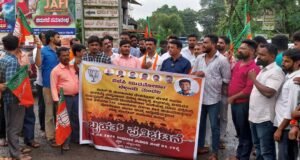 ದೇಶ ವಿರೋಧಿ ಹೇಳಿಕೆ ನೀಡಿದ ಐವನ್ ರ ಮೇಲೆ ಪ್ರಕರಣ ದಾಖಲಿಸಿ: ಹರೀಶ್ ಪೂಂಜ