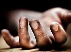 ನಡದಲ್ಲಿ ವ್ಯಕ್ತಿ ನೇಣು ಬಿಗಿದು ಆತ್ಮಹತ್ಯೆ