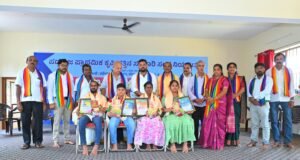 ಪದ್ಮುಂಜ : ಸಹಕಾರ ಸಂಘದ ಮಹಾಸಭೆ ಸಾಧಕರಿಗೆ, ಪ್ರತಿಭಾನ್ವಿತ ವಿದ್ಯಾರ್ಥಿಗಳಿಗೆ ಸನ್ಮಾನ, ವಿದ್ಯಾನಿಧಿ ವಿತರಣೆ