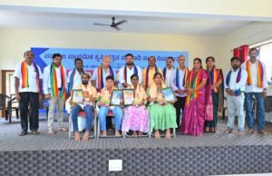 ಪದ್ಮುಂಜ : ಸಹಕಾರ ಸಂಘದ ಮಹಾಸಭೆ ಸಾಧಕರಿಗೆ, ಪ್ರತಿಭಾನ್ವಿತ ವಿದ್ಯಾರ್ಥಿಗಳಿಗೆ ಸನ್ಮಾನ, ವಿದ್ಯಾನಿಧಿ ವಿತರಣೆ