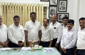 ವಕೀಲರ ಸಂಘದ ಪದಾಧಿಕಾರಿಗಳಿಂದ ರಕ್ಷಿತ್ ಶಿವರಾಮ್ ಭೇಟಿ