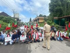 ಅಸಮರ್ಪಕ ರಾಷ್ಟ್ರೀಯ ಹೆದ್ದಾರಿ ಕಾಮಗಾರಿಯ ವಿರುದ್ಧ ಬೆಳ್ತಂಗಡಿಯಲ್ಲಿ ಹೆದ್ದಾರಿ ತಡೆದು ಎಸ್.ಡಿ.ಪಿ.ಐ ಪ್ರತಿಭಟನೆ.