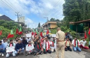 ಅಸಮರ್ಪಕ ರಾಷ್ಟ್ರೀಯ ಹೆದ್ದಾರಿ ಕಾಮಗಾರಿಯ ವಿರುದ್ಧ ಬೆಳ್ತಂಗಡಿಯಲ್ಲಿ ಹೆದ್ದಾರಿ ತಡೆದು ಎಸ್.ಡಿ.ಪಿ.ಐ ಪ್ರತಿಭಟನೆ.