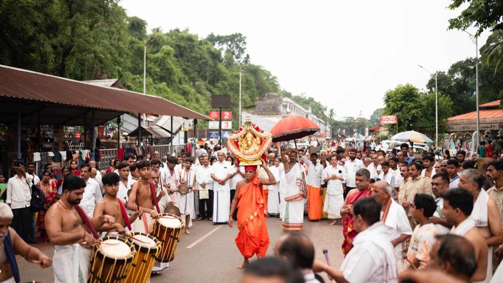 ಧರ್ಮಸ್ಥಳದಲ್ಲಿ ಪತ್ತನಾಜೆ ಉತ್ಸವ ಸಮಾಪ್ತಿ: ವಿಶೇಷ ಪೂಜೆಗಳು ಯಕ್ಷಗಾನ ಮೇಳದ ವಾರ್ಷಿಕ ತಿರುಗಾಟಕ್ಕೆ ಮಂಗಳ