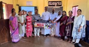 ಬೆಳ್ತಂಗಡಿ; ಸಂತ ಲಾರೆನ್ಸ್ ಪ್ರಧಾನ ದೇವಾಲಯದ ಮಾತೃವೇದಿ ವತಿಯಿಂದ ಪಡಂಗಡಿ ಶಾಲೆಯ ವಿದ್ಯಾರ್ಥಿಗಳಿಗೆ ಸಮವಸ್ತ್ರ ಸಹಾಯಧನ ವಿತರಣೆ