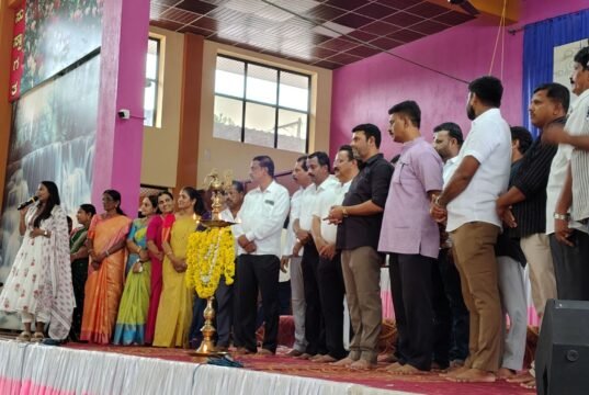 ಶಾಸಕ ಹರೀಶ್ ಪೂಂಜ ನೇತೃತ್ವದಲ್ಲಿ ಶ್ರಮಿಕ ಸೇವಾ ಟ್ರಸ್ಟ್ ವತಿಯಿಂದಪ್ರತಿಭಾವಂತ ವಿದ್ಯಾರ್ಥಿಗಳಿಗೆ ಸನ್ಮಾನ