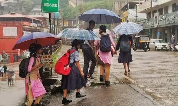 ದ.ಕ ಜಿಲ್ಲೆಯಲ್ಲಿ ಜು.3 ಶುಕ್ರವಾರ ಶಾಲೆಗಳಿಗೆ ರಜೆ ಘೋಷಣೆ