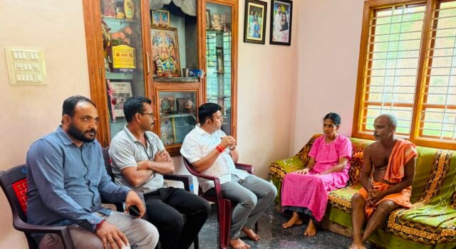 ಬಂಟ್ವಾಳ; ಬಸ್ ನಿಲ್ದಾಣದಲ್ಲಿ ಹತ್ಯೆಯಾದ ಲಾವಣ್ಯ ಮನೆಗೆ ಶಾಸಕ ಹರೀಶ್ ಪೂಂಜ ಭೇಟಿ