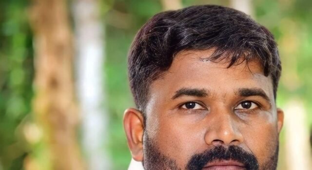 ಕಾಂಗ್ರೆಸ್ ಜಿಲ್ಲಾ ಅಧ್ಯಕ್ಷ ಸ್ಥಾನಕ್ಕೆ ಶೇಖರ ಕುಕ್ಕೇಡಿ ಅವರಿಂದ ಅರ್ಜಿ ಸಲ್ಲಿಕೆ