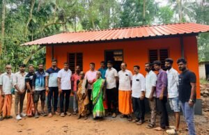 ಭಾರೀ ಮಳೆಗೆ ಮನೆ ಕಳೆದುಕೊಂಡ ಚೋಮು ಅಜ್ಜಿಗೆ ಮನೆ ದುರಸ್ತಿ ಮಾಡಿಕೊಟ್ಟು ಆಸರೆಯಾದ ಶಾಸಕ ಹರೀಶ್ ಪೂಂಜ