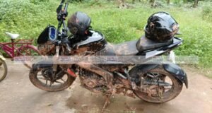 ಬೆಳ್ತಂಗಡಿ : ಅಪ್ರಾಪ್ತ ಬಾಲಕ ಸವಾರಿ ಮಾಡುತ್ತಿದ್ದ ಬೈಕ್ ಡಿಕ್ಕಿ; ರಸ್ತೆ ದಾಟುತ್ತಿದ್ದ ಬಾಲಕನಿಗೆ ಗಾಯ