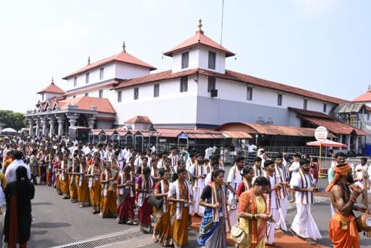 ಧರ್ಮಸ್ಥಳದಲ್ಲಿ ೨೮ ನೇ ವರ್ಷದ ಭಜನಾ ಕಮ್ಮಟ ಸಮಾರೋಪ ಆರು ಸಾವಿರ ಭಜನಾಪಟುಗಳಿಂದ ಬೃಹತ್ ಶೋಭಾಯಾತ್ರೆ