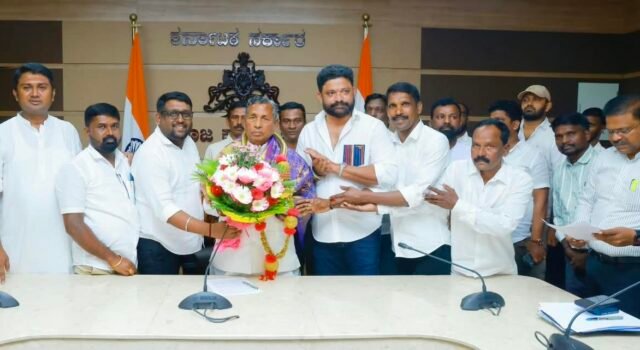 ಅಲೇರಿ ಕ್ಷೇತ್ರದ ಅಭಿವೃದ್ಧಿ ಬಗ್ಗೆ ಸಚಿವ ಮುನಿಯಪ್ಪ ಅವರಿಂದ ಸಮುದಾಯದ ಮುಖಂಡರೊಂದಿಗೆ ವಿಶೇಷ ಸಭೆ; 10 ಕೋಟಿ ಅನುದಾನ ಬಿಡುಗಡೆಗೆ ಸಿದ್ದ ಸಚಿವರು