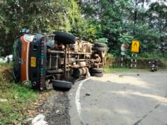 ಚಾರ್ಮಾಡಿ ಘಾಟಿಯಲ್ಲಿ ಲಾರಿ ಪಲ್ಟಿ