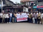 ಮಡಂತ್ಯಾರಿನಲ್ಲಿ ಅವೈಜ್ಞಾನಿಕ ಹೆದ್ದಾರಿ ಕಾಮಗಾರಿ ಗ್ರಾಮಸ್ಥರಿಂದ ಪ್ರತಿಭಟನೆ