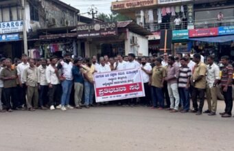 ಮಡಂತ್ಯಾರಿನಲ್ಲಿ ಅವೈಜ್ಞಾನಿಕ ಹೆದ್ದಾರಿ ಕಾಮಗಾರಿ ಗ್ರಾಮಸ್ಥರಿಂದ ಪ್ರತಿಭಟನೆ